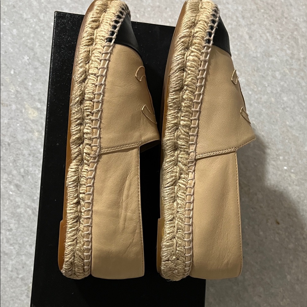 CHANEL Black and Cream Espadrilles - Picture 5 of 8